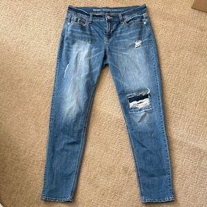 Old Navy Distressed Denim Skinny Jeans